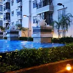 Comfortable Signature Park Tebet Studio Apartment By Travelio