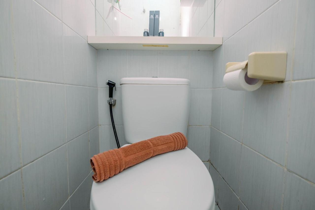 Comfortable Signature Park Tebet By Travelio Apartemen *